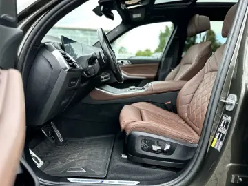 X5 xDrive50e DAB LED AHK el. Sitze