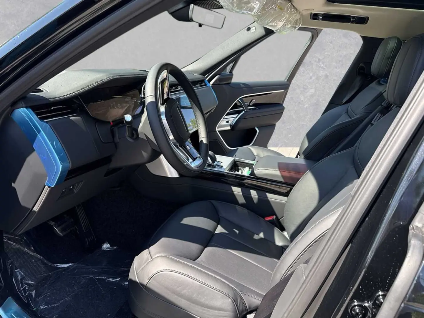 Range Rover P460e HSE