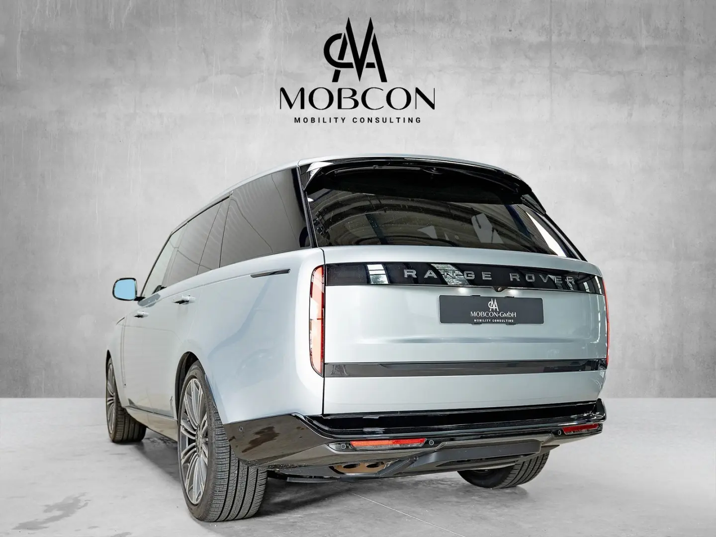 Range Rover Autobiography LWB *23