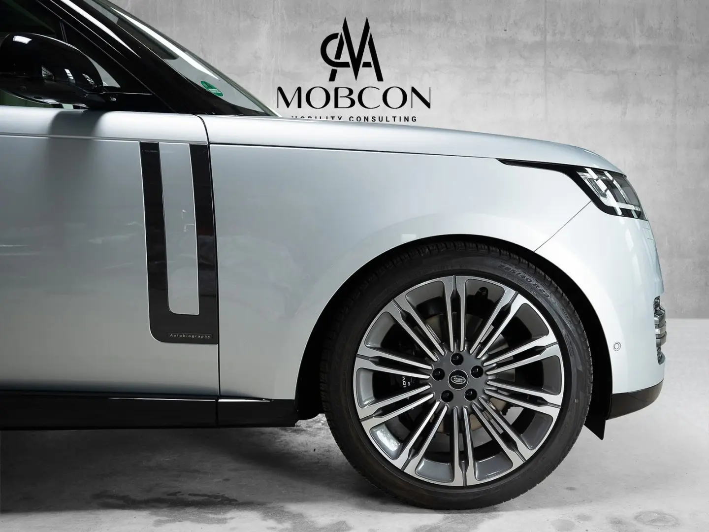 Range Rover Autobiography LWB *23