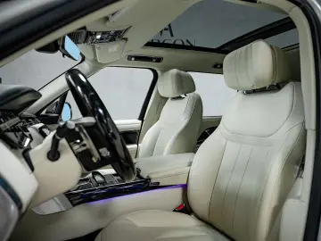 Range Rover Autobiography LWB *23