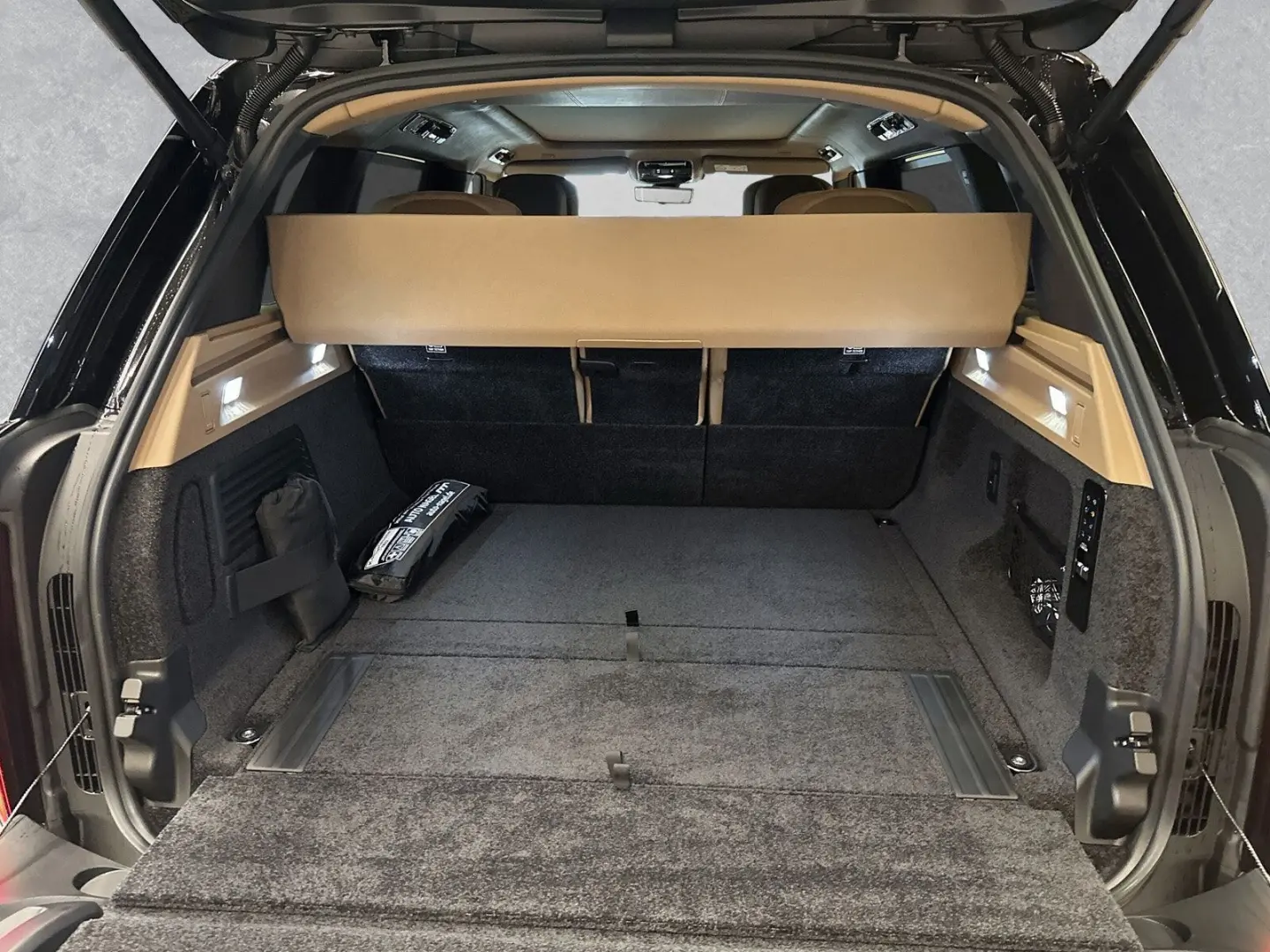 Range Rover*LWB*D350 Autobiography 23