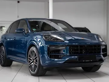 Cayenne Turbo E-Hybrid SportDesign PCCB PDCC