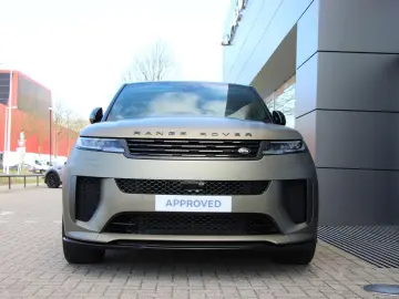 Range Rover Sport P635 SV Edition One Carbon Bro