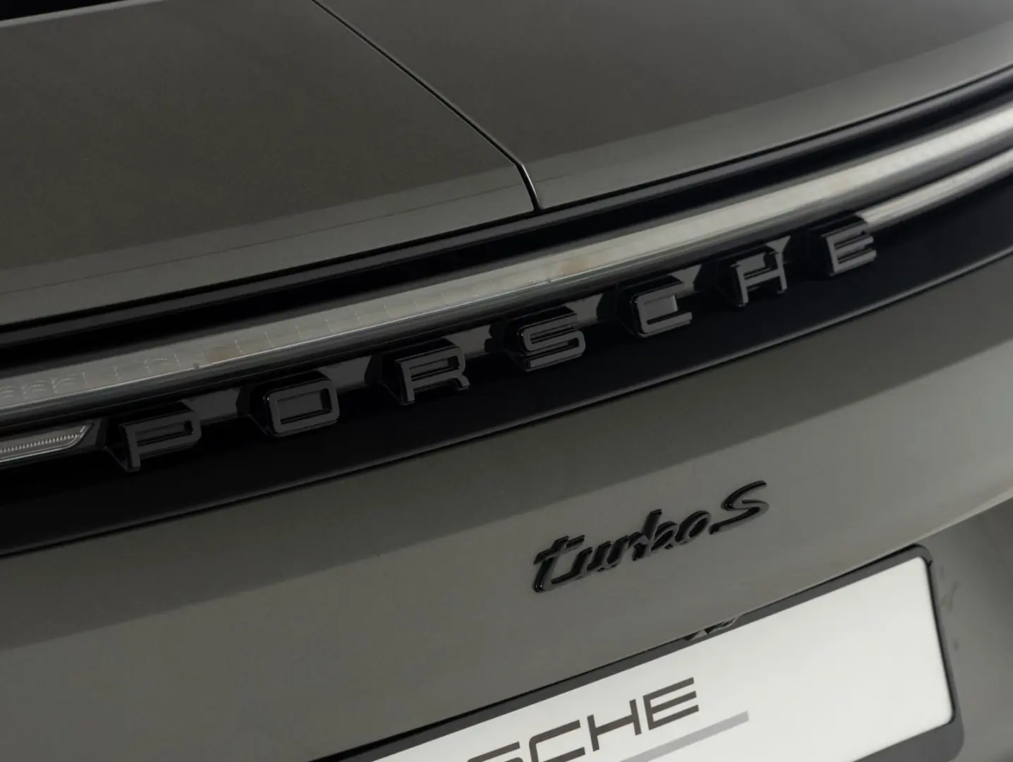 Panamera Turbo S E-Hybrid - VOLLES AUTO!!!