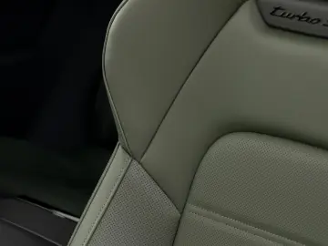 Panamera Turbo S E-Hybrid - VOLLES AUTO!!!