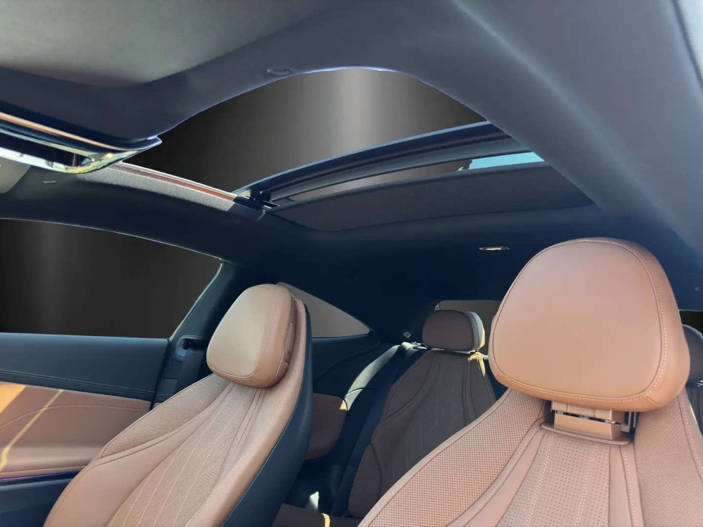 CLE 450 AMG Prem+ DISTRO Massage HAL Carbon Burm