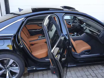 A8 50 TDI quattro SCHWARZ-COGNAC UPE 150.795 -