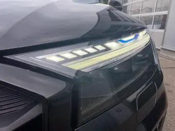 Q7 S-LINE SPORT PLUS 50TDI QUATTRO+7-SITZE+HUD+P