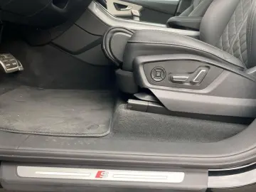 Q7 S-LINE SPORT PLUS 50TDI QUATTRO+7-SITZE+HUD+P