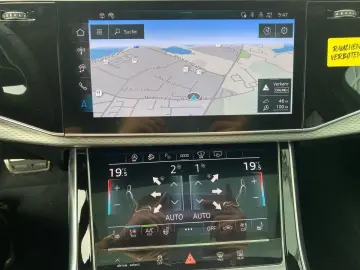 Q7 S-LINE SPORT PLUS 50TDI QUATTRO+7-SITZE+HUD+P