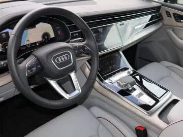 Q7 S-Line 55 TFSI e qu exclusive / UPE 137.135,-