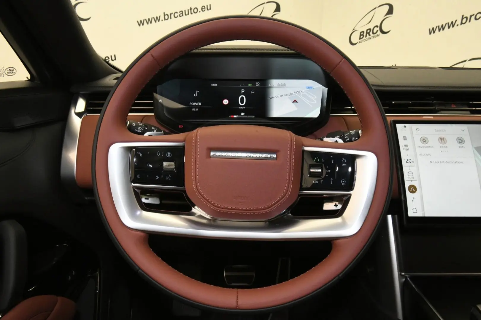 Range Rover SV P615 LWB