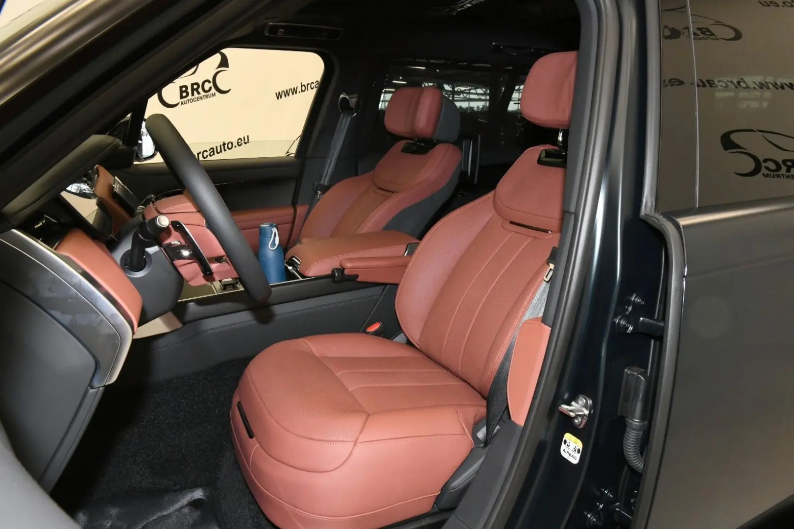 Range Rover SV P615 LWB