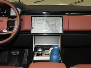 Range Rover SV P615 LWB