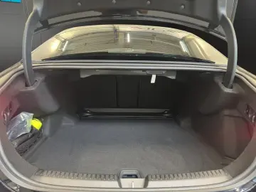 E 450 d 4M AMG DISTRONIC DIGITAL MEMORY 360° PDC
