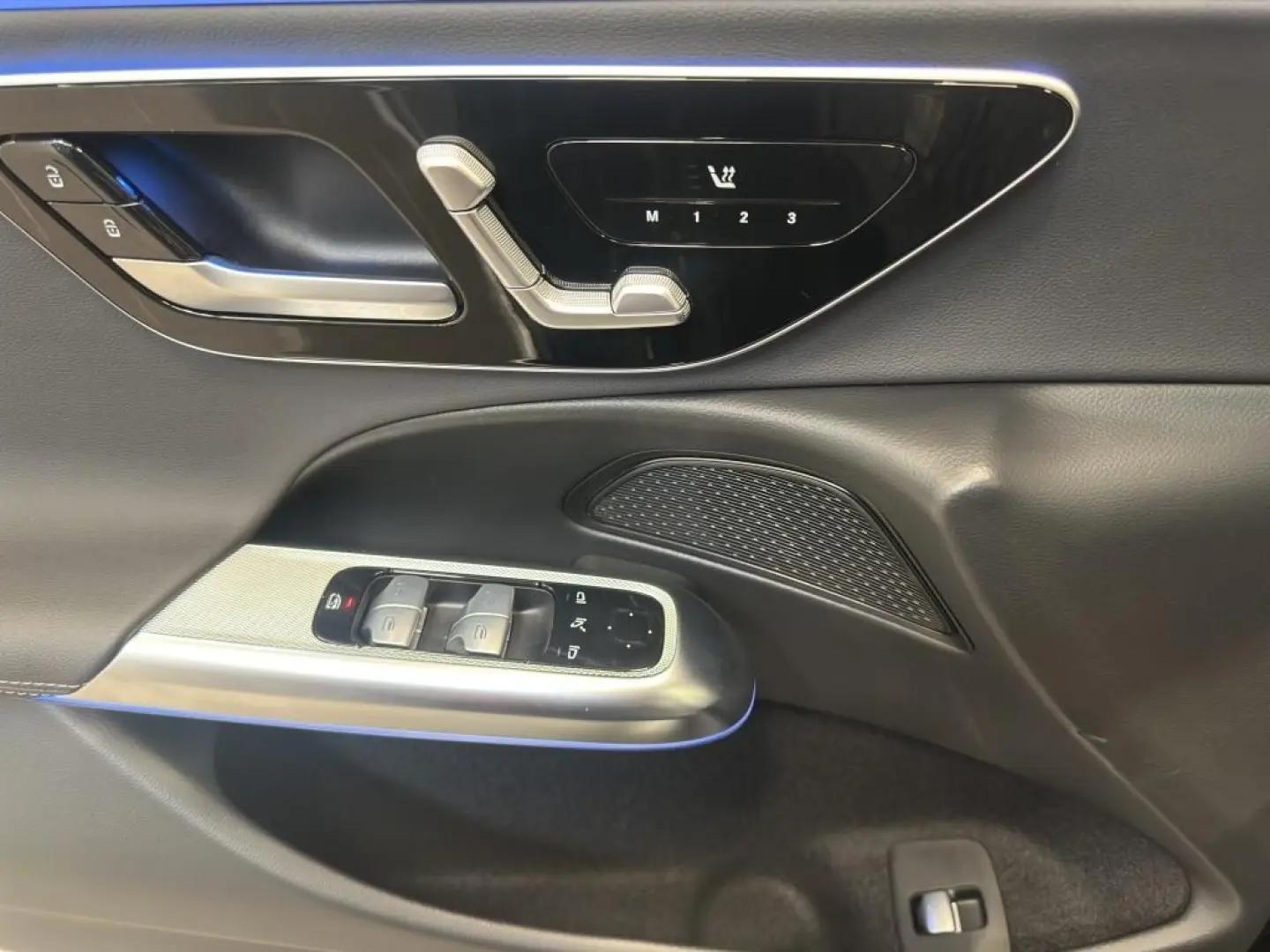 E 450 d 4M AMG DISTRONIC DIGITAL MEMORY 360° PDC