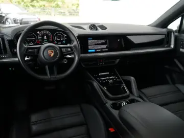 Cayenne Coupe E-Hybrid/SportDesign/Kreide/22z