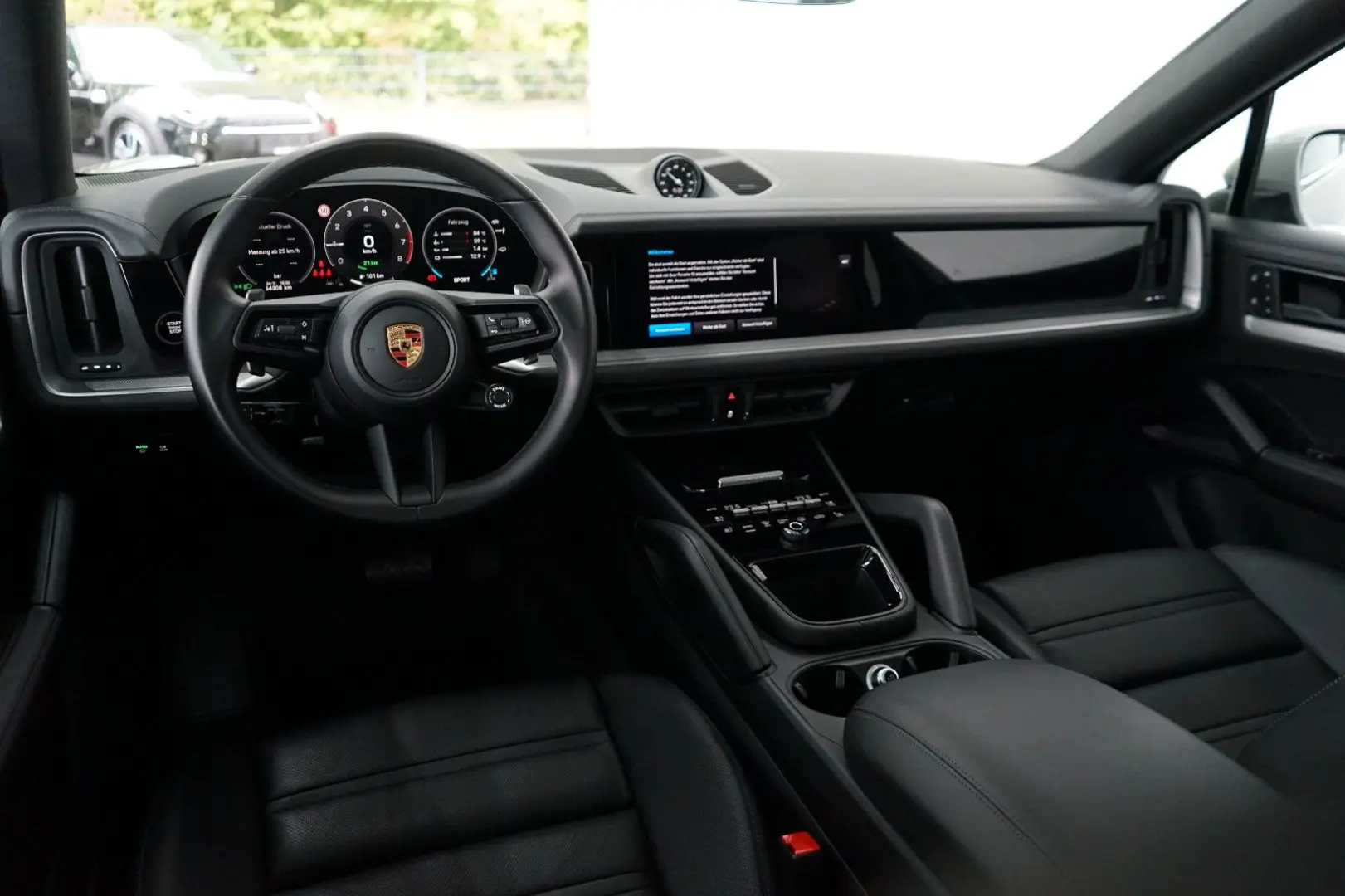 Cayenne Coupe E-Hybrid/SportDesign/Kreide/22z