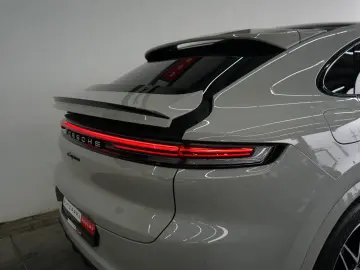Cayenne Coupe E-Hybrid/SportDesign/Kreide/22z