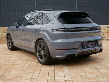Cayenne E-Hybrid *SportDesign*AHK*PANO