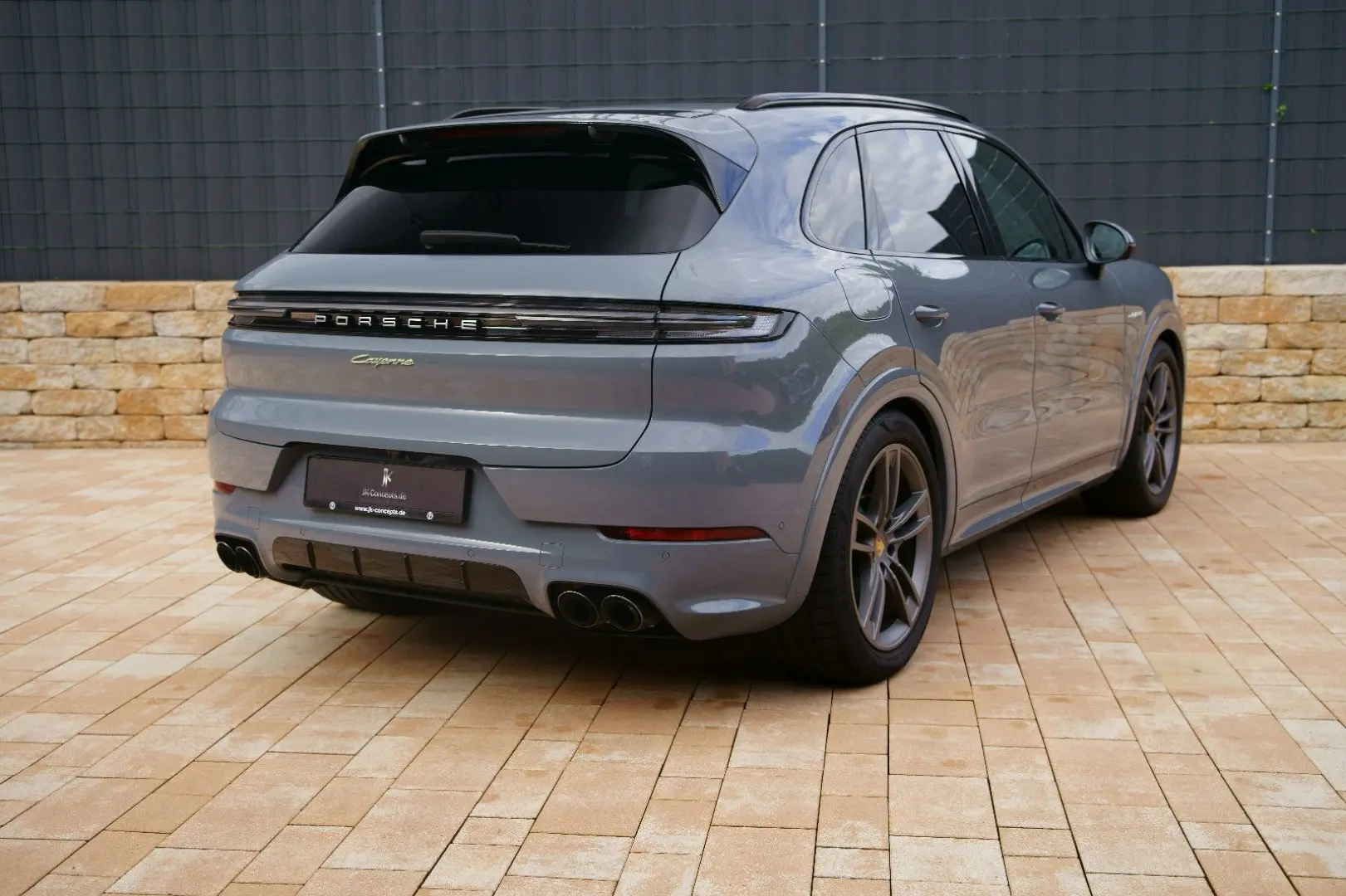 Cayenne E-Hybrid *SportDesign*AHK*PANO