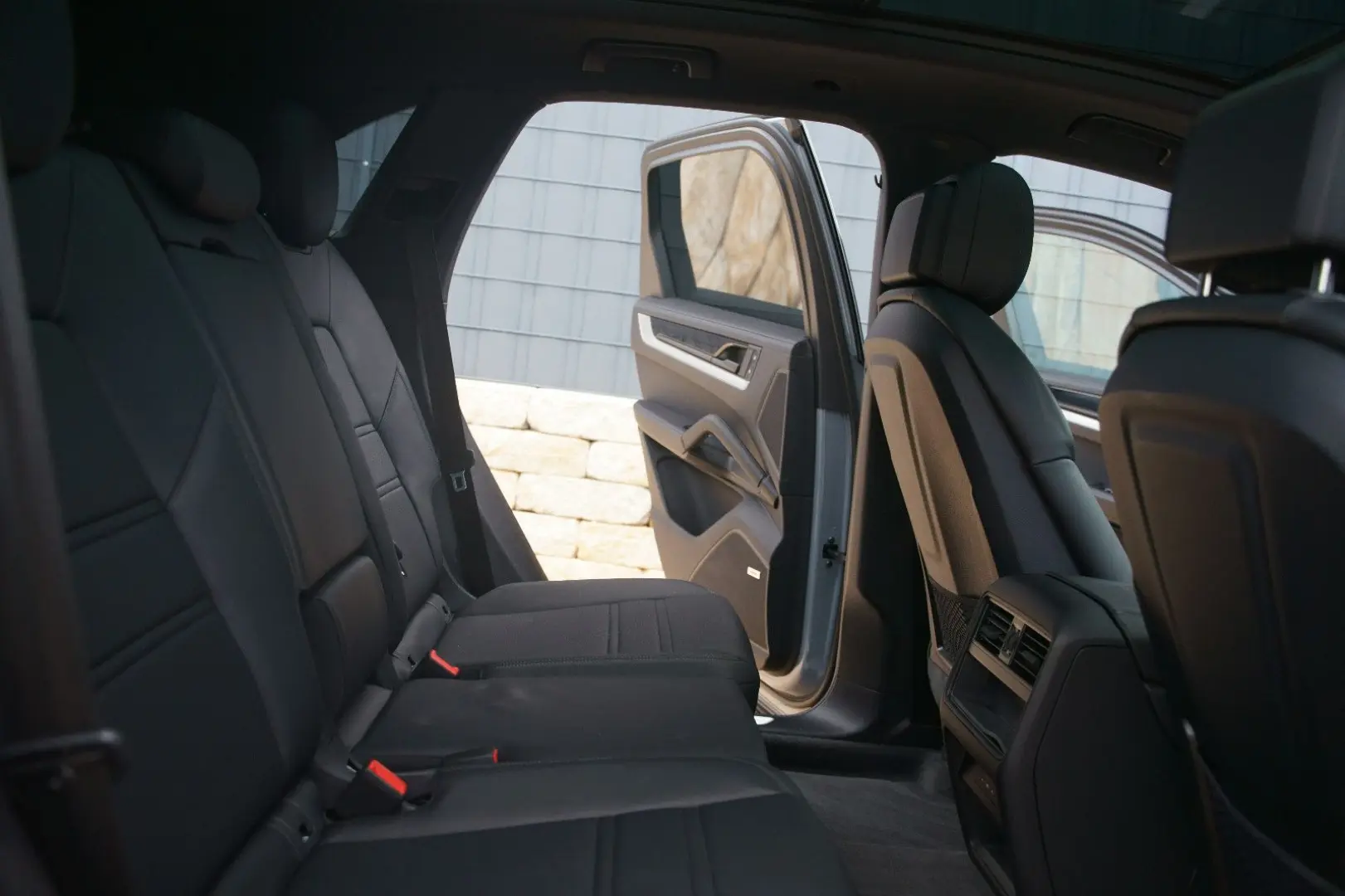 Cayenne E-Hybrid *SportDesign*AHK*PANO