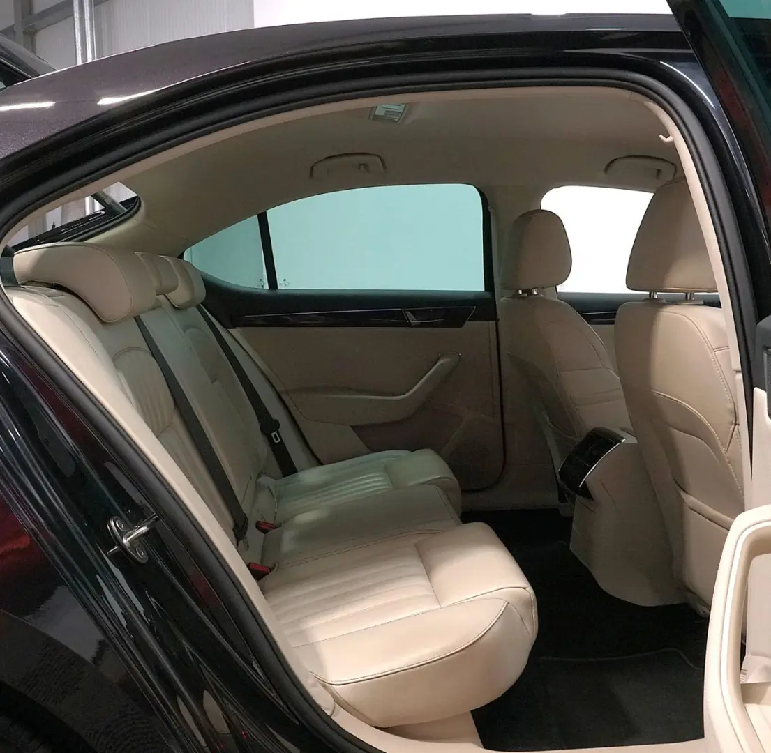 Superb Lim. 2.0 TDI L&K*TEMP*DAB*MATRIX*LHZ*