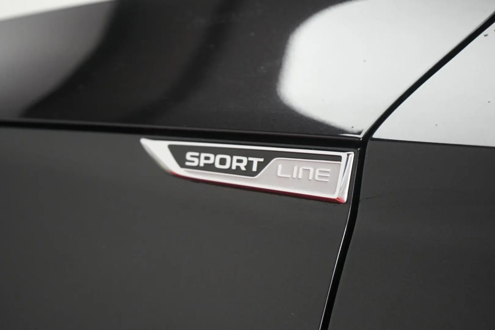 Superb  2.0 TDI DSG Sportline Navi/Temp/Virtual/