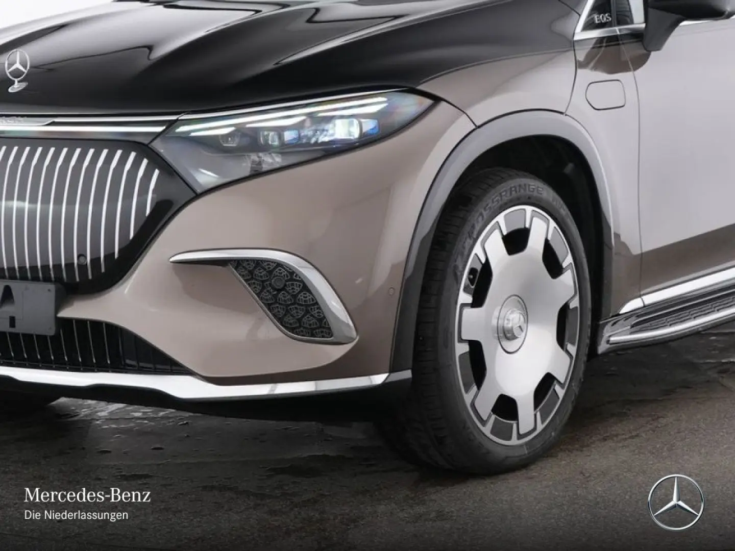EQS 680 SUV Maybach/FirstClass/Pano/22