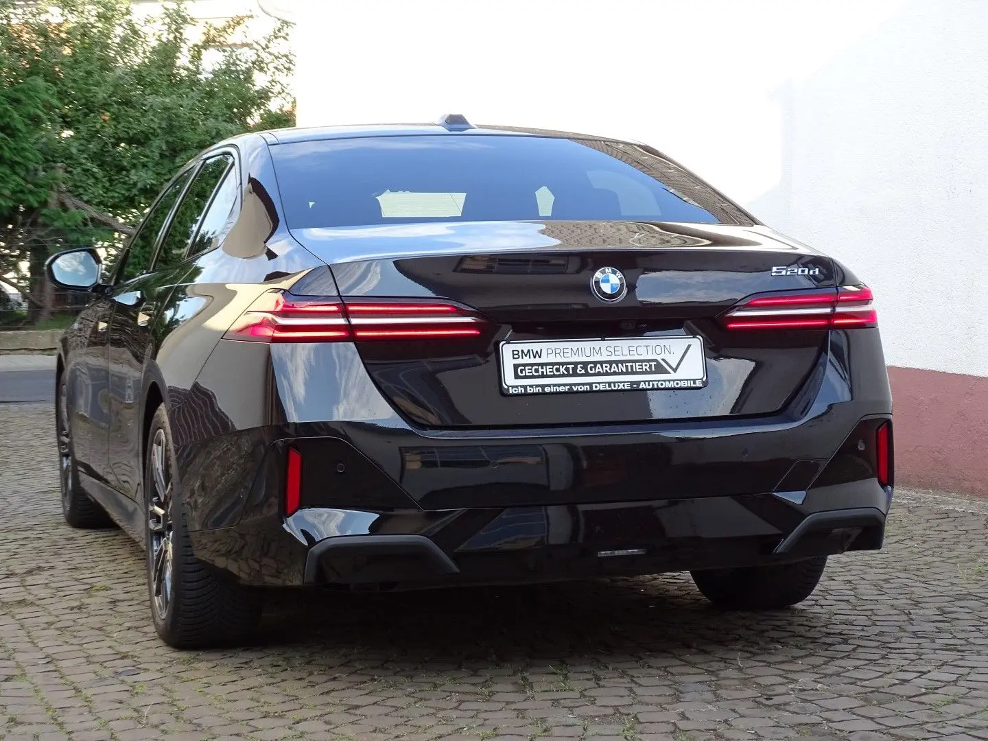 BMW 520d xDrive M Sport - HeadUp, 360°, H&K