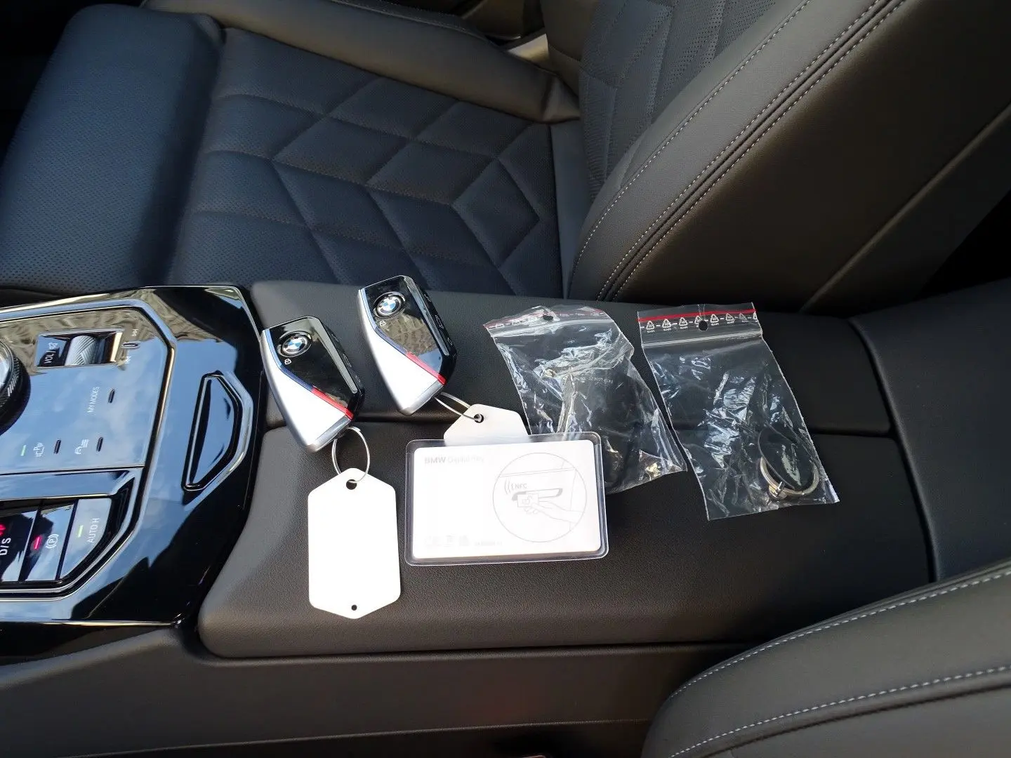 BMW 520d xDrive M Sport - HeadUp, 360°, H&K
