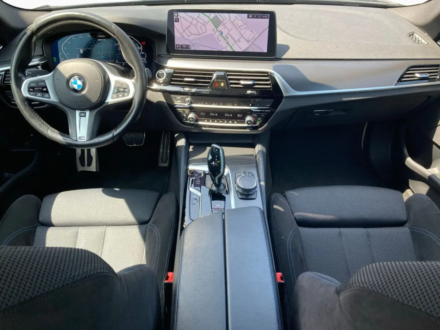 BMW 545e xDrive M Sport