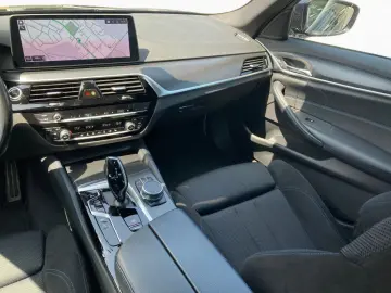 BMW 545e xDrive M Sport