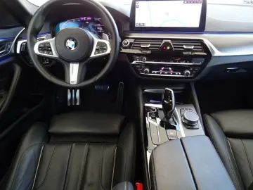 BMW 520d xDrive M-Sport
