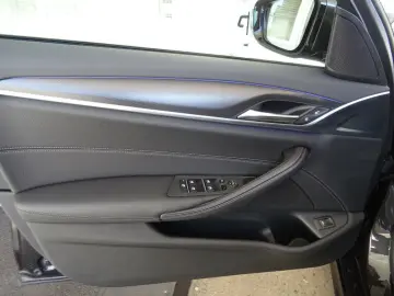 BMW 520d xDrive M-Sport