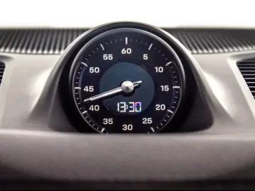 Porsche Cayenne Masaj E-Hybrid Burmester Sport