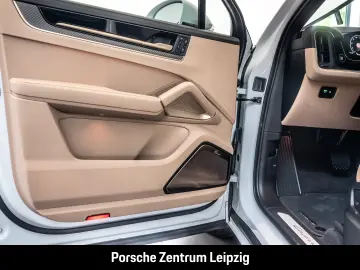 Porsche Cayenne Masaj E-Hybrid Burmester Sport