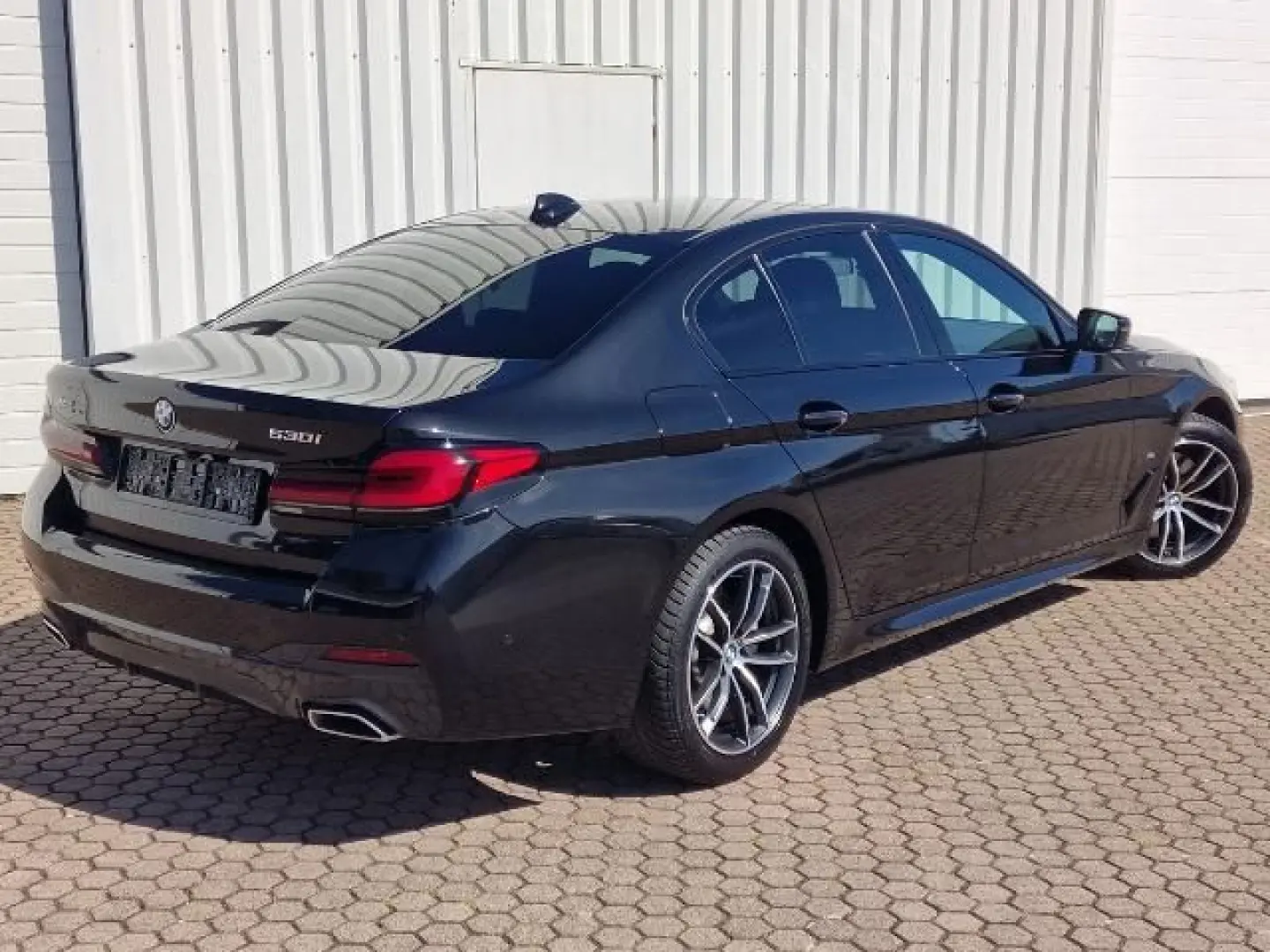 BMW 530 i xDrive*M Sport*HUD*Virtual