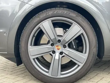 Porsche Cayenne E-Hybrid BOSE LED-Matrix Panorama