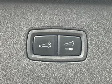 Porsche Cayenne E-Hybrid BOSE LED-Matrix Panorama