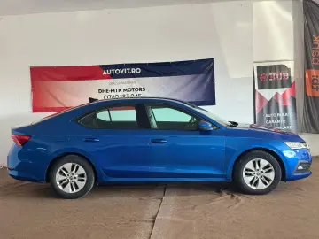 SKODA Octavia 2021