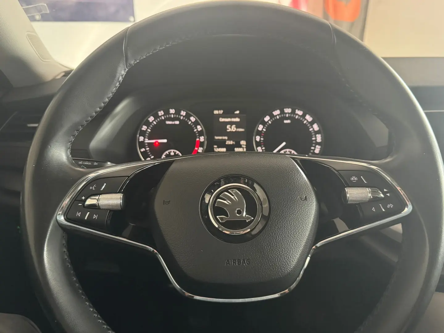 SKODA Octavia 2021