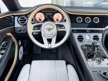 Bentley Continental GT Mulliner V8