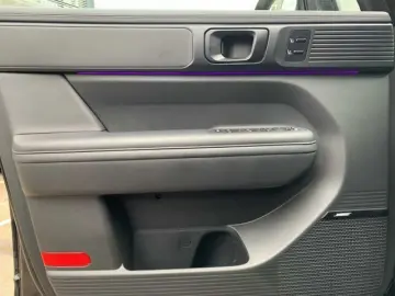 SANTA FE Plug-In Hybrid 1.6 PHEV 4WD Blackline
