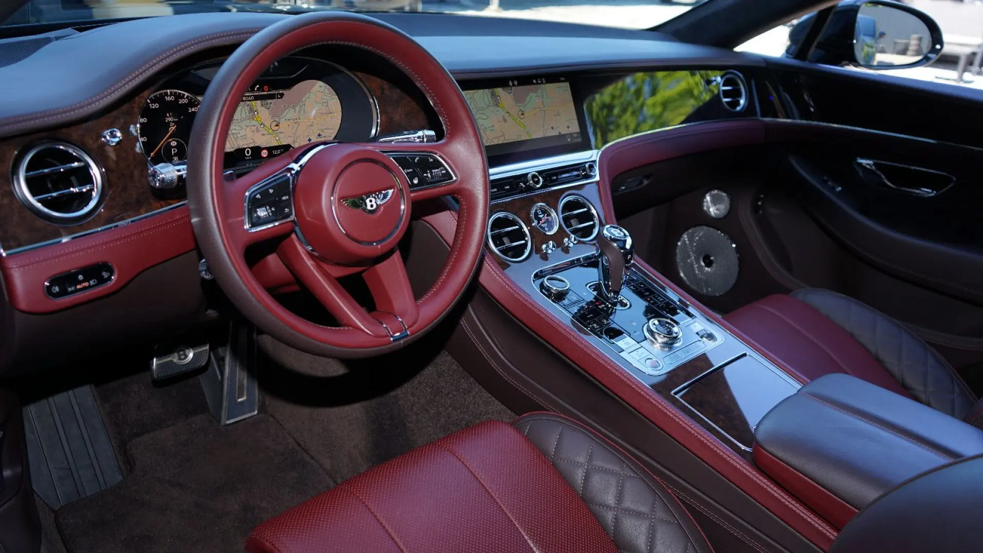 Bentley CONTINENTAL GT V8*PANO*