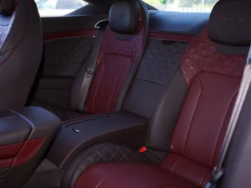 Bentley CONTINENTAL GT V8*PANO*