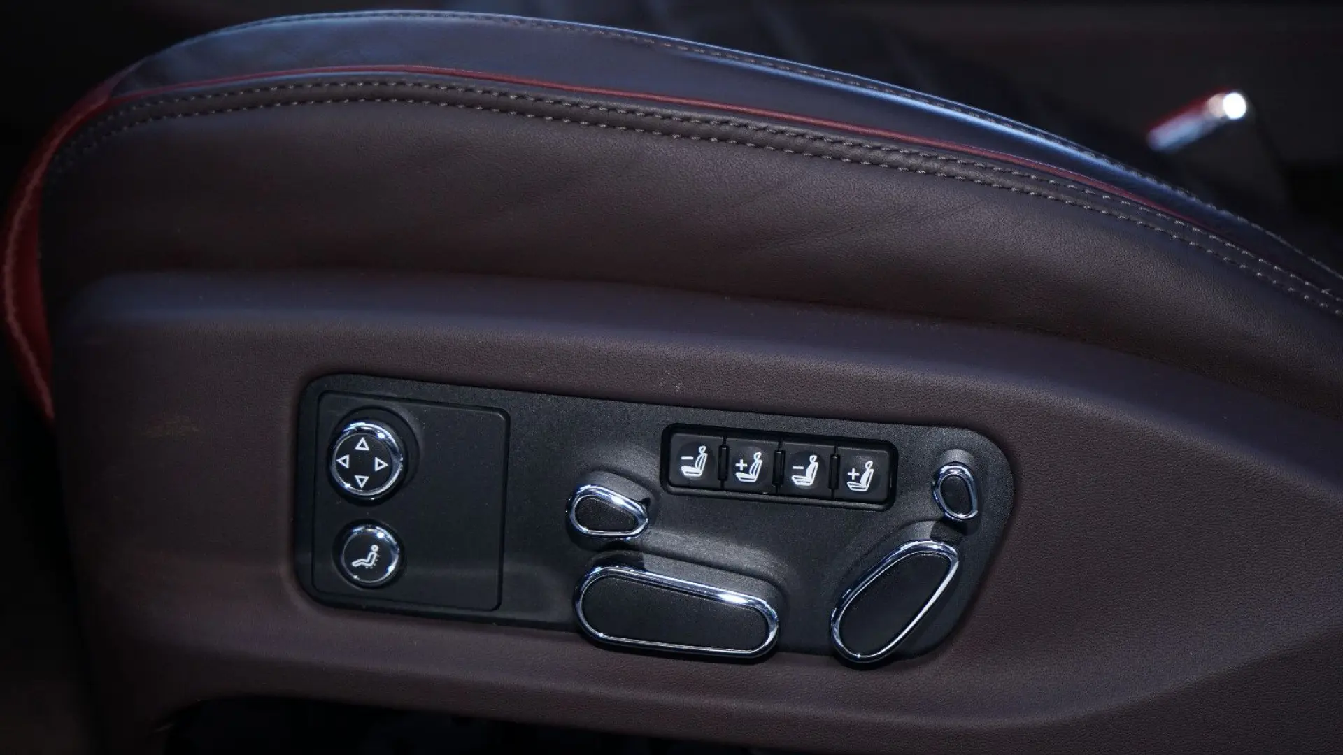 Bentley CONTINENTAL GT V8*PANO*