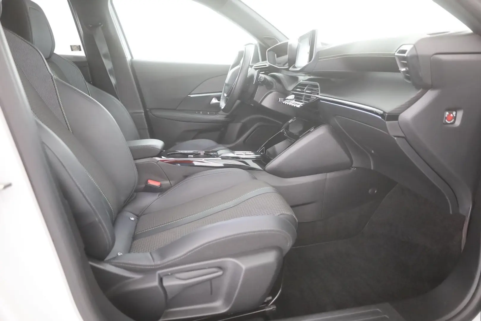 2008 GT-Line PureTech 130 Aut. LED Navi Kamera