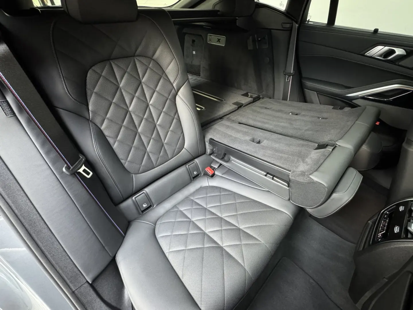 X6 xDrive40d M Sport Pro 22Zoll AHK Sitzlüftung